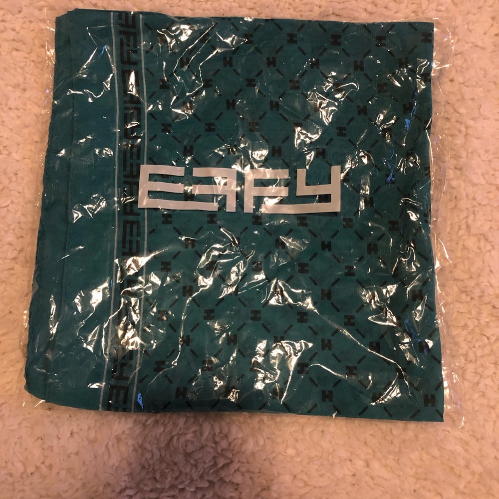 EFFY Scarf and Makeup Bag